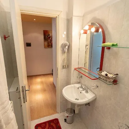 Charlie Capodacqua (Assisi)